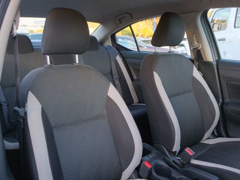 Used 2021 Nissan Versa SV image 20