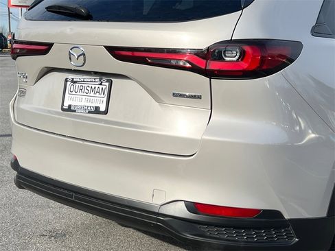 Used 2024 MAZDA CX-90 3.3 Turbo w/ Preferred Package image 6