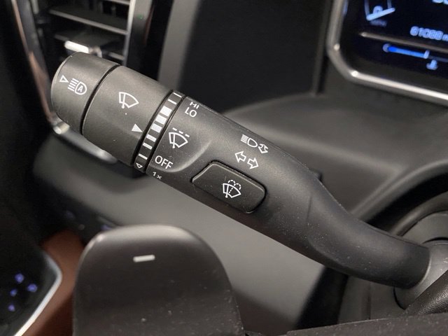 Used 2023 GMC Sierra 1500 Denali Ultimate AWD/4WD image 30