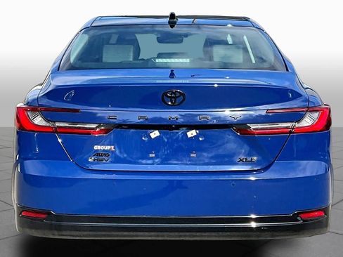 Certified 2026 Toyota Camry Hybrid AWD/4WD image 5