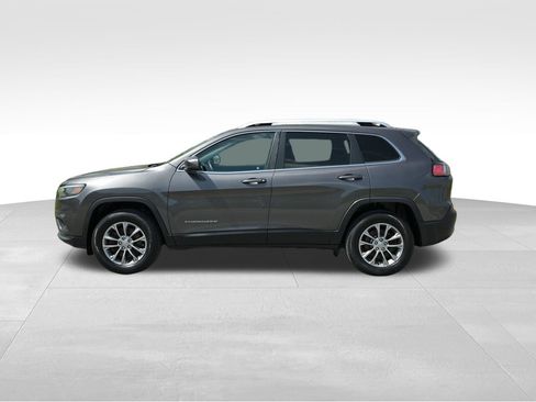 Used 2019 Jeep Cherokee Latitude Plus AWD/4WD image 5