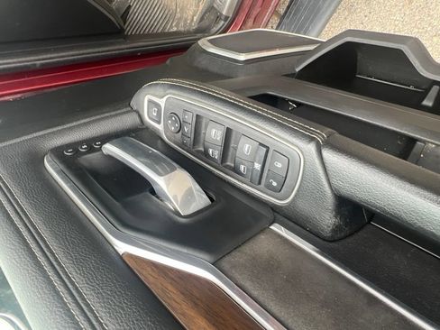 Used 2022 RAM 2500 Laramie AWD/4WD image 17