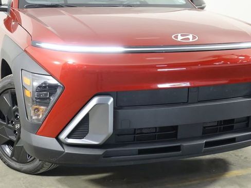 Used 2026 Hyundai Kona SEL Sport FWD image 40
