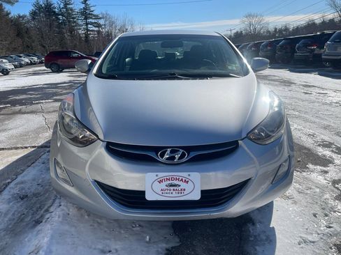 Used 2012 Hyundai Elantra GLS w/ Preferred Pkg 3 image 2