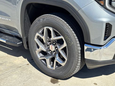 Used 2026 GMC Sierra 1500 SLT w/ SLT Premium Plus Package image 6