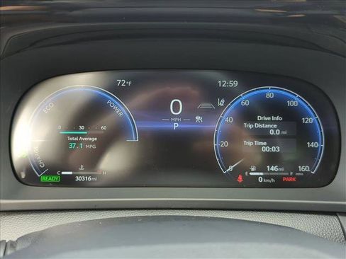 Certified 2023 Toyota Crown Limited image 11