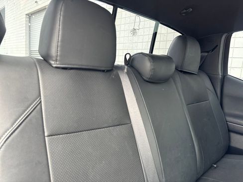 Used 2017 Toyota Tacoma TRD Off-Road w/ Tow Package (A/T) image 26