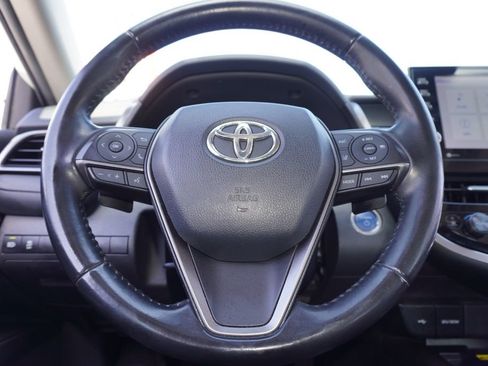 Used 2022 Toyota Camry SE w/ Audio Upgrade Package FWD image 21