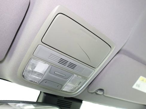 Used 2019 Honda Accord LX image 22