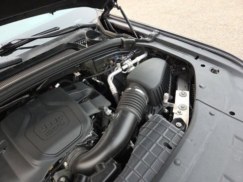 Used 2022 Jeep Grand Cherokee Summit AWD/4WD image 82
