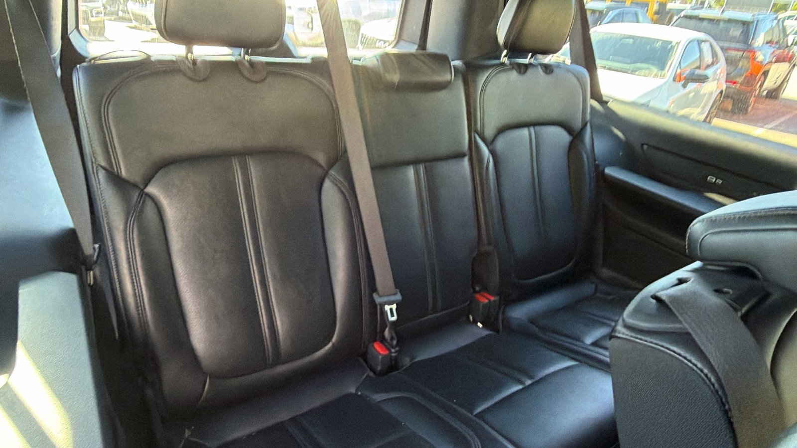 Used 2024 Jeep Wagoneer L Series II w/ Flexible Seating Group AWD/4WD image 22