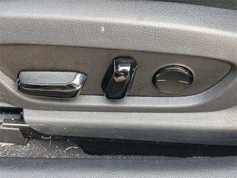 Used 2025 Lexus ES 300h 300h image 20