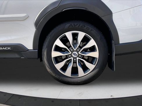 Used 2024 Subaru Outback Limited AWD/4WD image 36