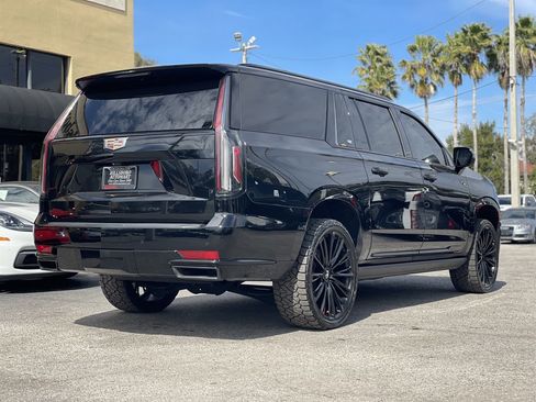 Used 2021 Cadillac Escalade ESV Sport w/ Driver Assist Tech Package image 14