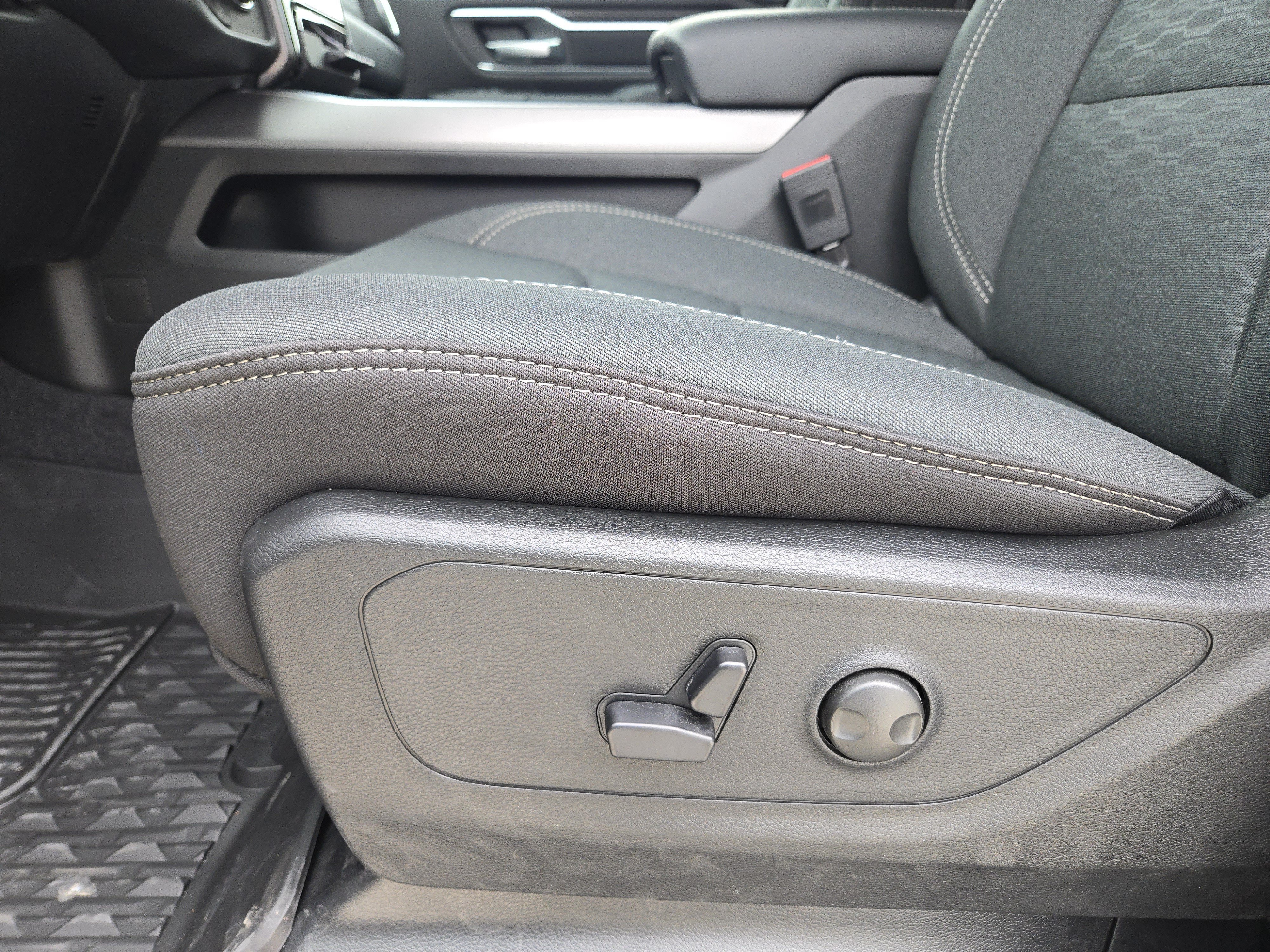 New 2026 RAM 1500 Lone Star AWD/4WD image 19