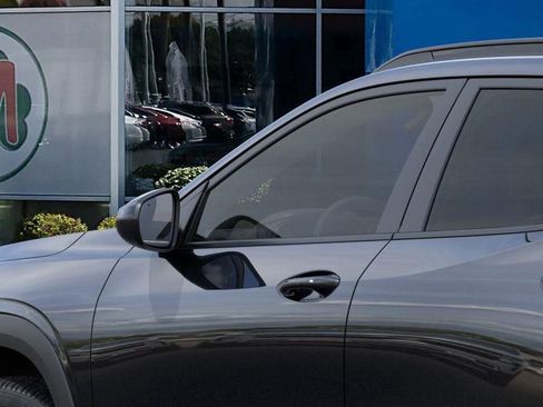 New 2026 Chevrolet Trax LT w/ Sunroof Package image 12