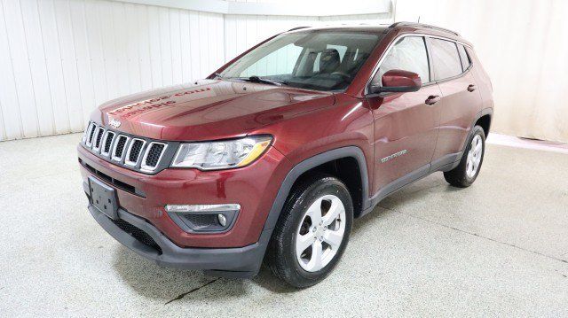 Used 2021 Jeep Compass Latitude w/ Convenience Group AWD/4WD image 2