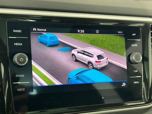 Used 2022 Volkswagen Atlas SE image 35