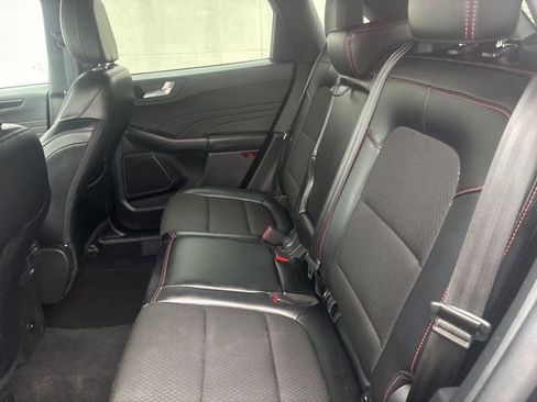 Used 2025 Ford Escape ST-Line image 22