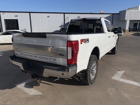 Used 2017 Ford F250 King Ranch w/ King Ranch Ultimate Package image 5