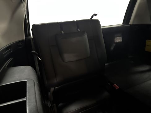 Used 2019 Toyota 4Runner SR5 Premium w/ Four Season Floor Mat Package AWD/4WD image 35