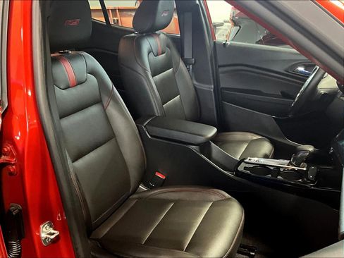 Used 2024 Chevrolet Trax RS w/ Driver Confidence Package image 11