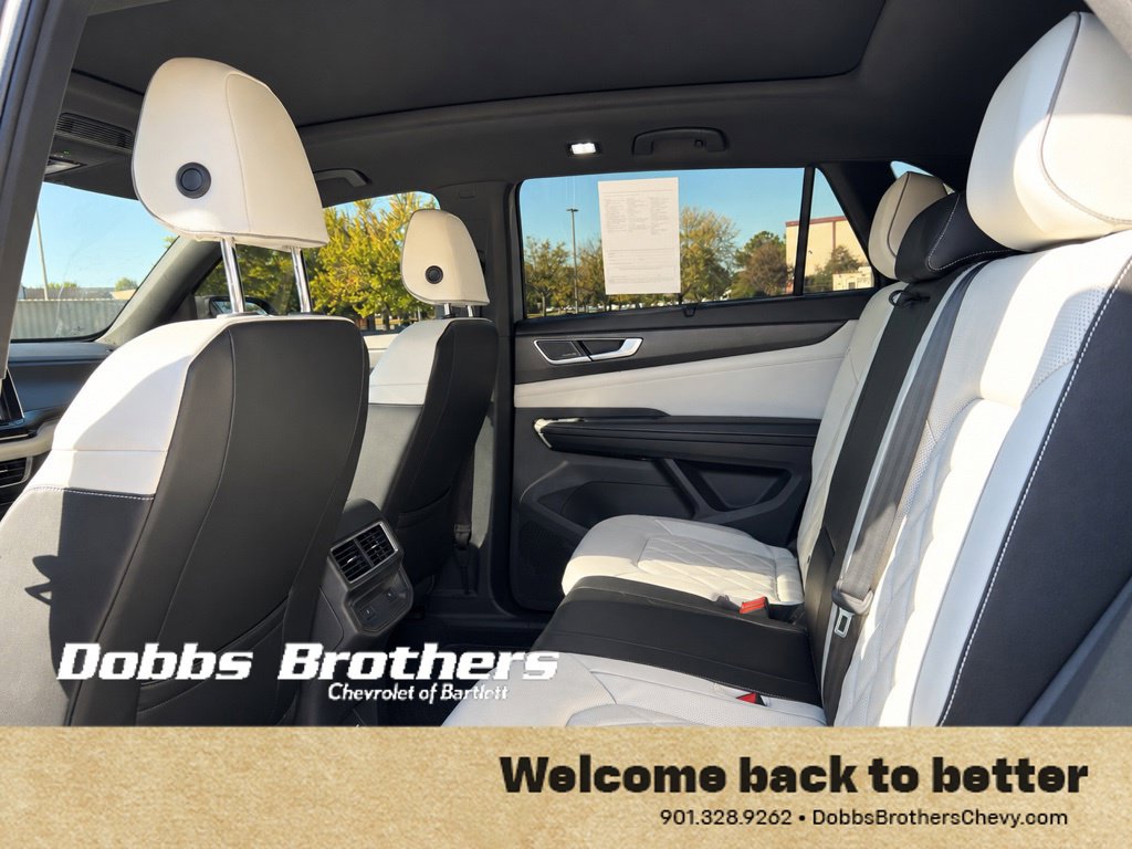 Used 2024 Volkswagen Atlas Cross Sport SEL Premium R-Line AWD/4WD image 20