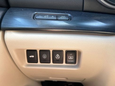 Certified 2023 Nissan Maxima Platinum w/ Sport Mat Group FWD image 33