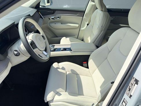 New 2026 Volvo XC90 B6 Ultra w/ Protection Package AWD/4WD image 5