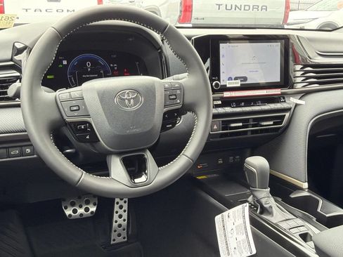 New 2026 Toyota Camry SE FWD image 31