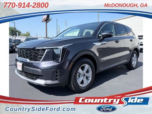 Used 2026 Kia Sorento LX FWD image 1