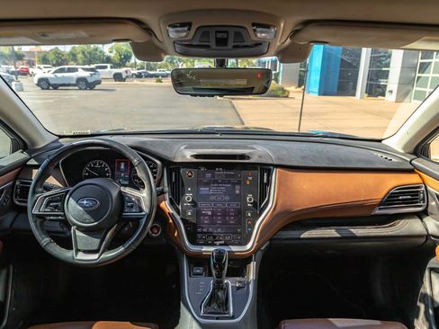 Used 2021 Subaru Outback Touring w/ Popular Package #2 AWD/4WD image 10