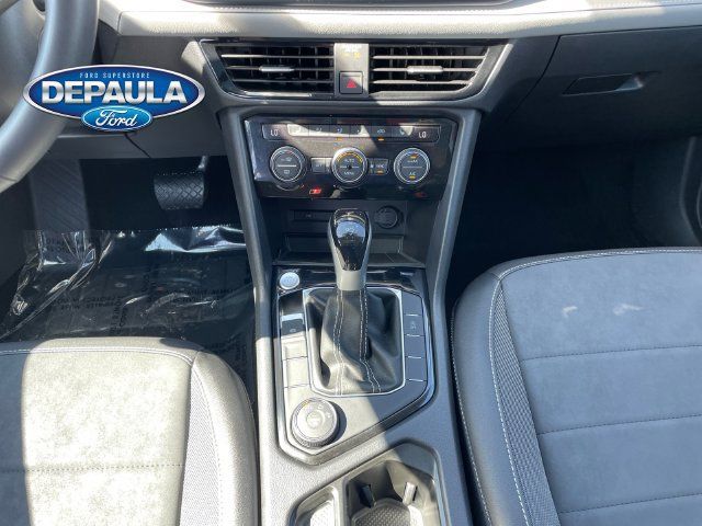 Used 2024 Volkswagen Taos SE AWD/4WD image 14