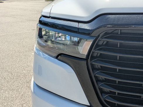 New 2026 RAM 1500 Laramie AWD/4WD image 9
