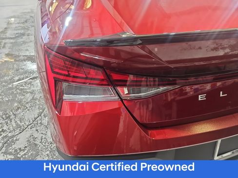 Certified 2025 Hyundai Elantra SEL FWD image 34