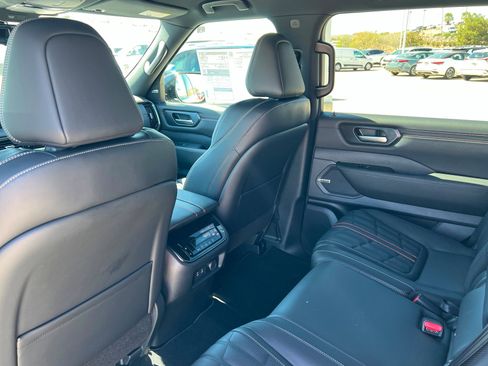 New 2026 Nissan Armada PRO-4X image 19