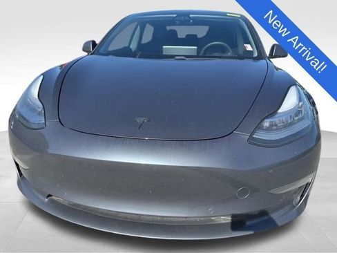 Used 2021 Tesla Model 3 Long Range AWD/4WD image 2
