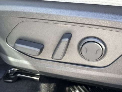 New 2026 Hyundai Santa Cruz Limited image 16