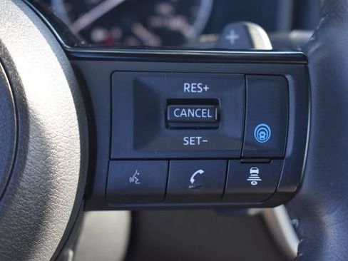 Used 2023 Nissan Rogue SV w/ SV Premium Package AWD/4WD image 29