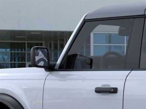 New 2025 Ford Bronco 4-Door AWD/4WD image 22