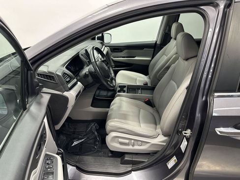 Used 2019 Honda Odyssey EX-L image 11