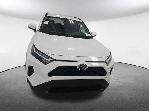 Used 2025 Toyota RAV4 XLE image 2