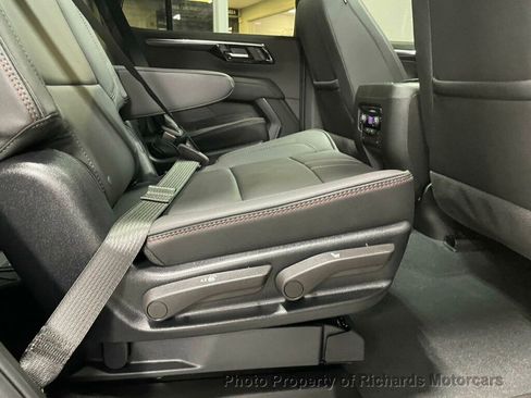 Used 2025 Chevrolet Tahoe RST w/ RST Capability Package image 24