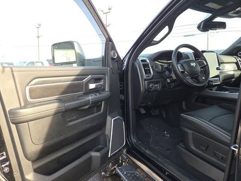 Used 2024 RAM 2500 Laramie w/ Night Edition image 8