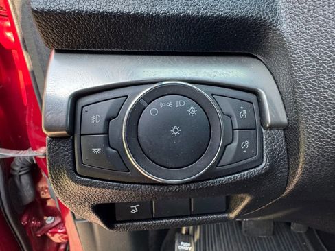 Used 2018 Ford Explorer XLT w/ Equipment Group 202A image 14