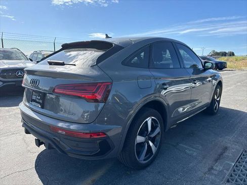 Used 2023 Audi Q5 2.0T Prestige w/ Prestige Package AWD/4WD image 3