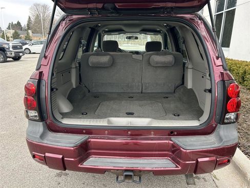 Used 2004 Chevrolet TrailBlazer LS w/ LS Preferred Equipment Group image 14