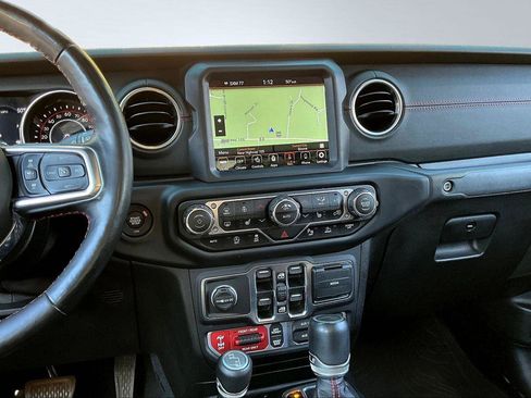 Used 2020 Jeep Gladiator Rubicon image 7