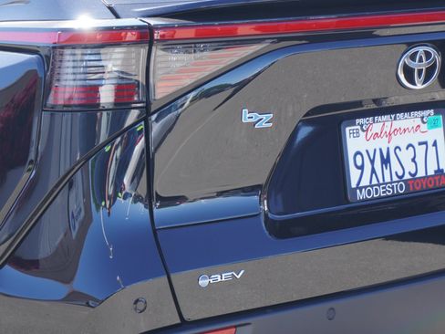 Used 2026 Toyota bZ FWD image 9