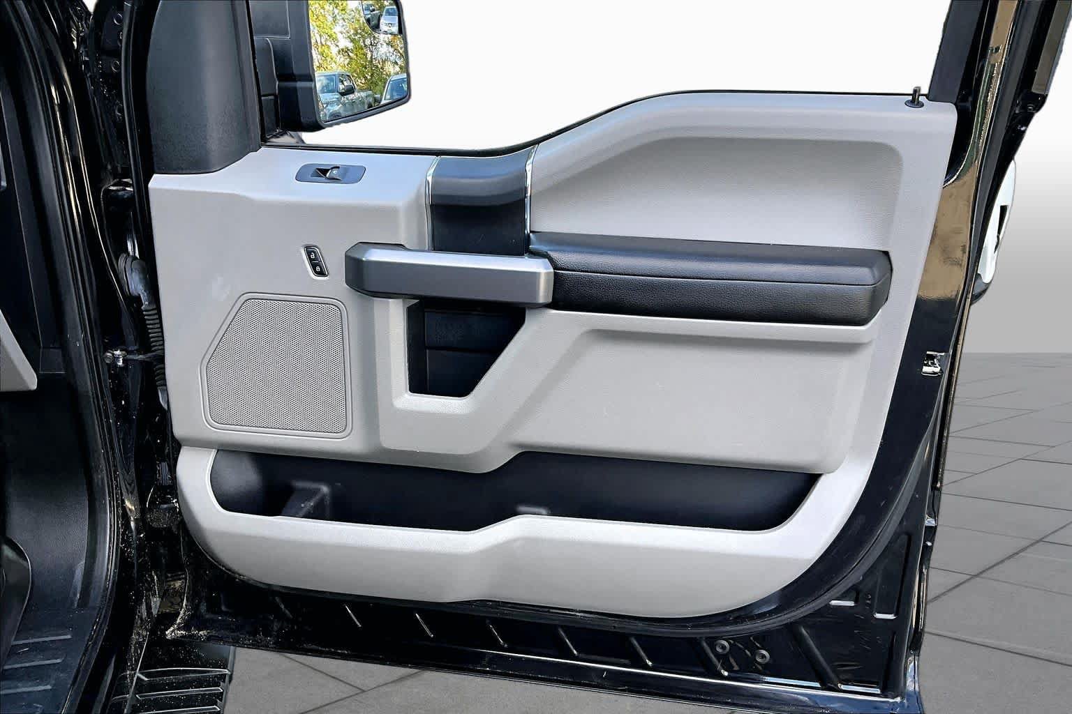 Used 2019 Ford F150 XLT AWD/4WD image 21